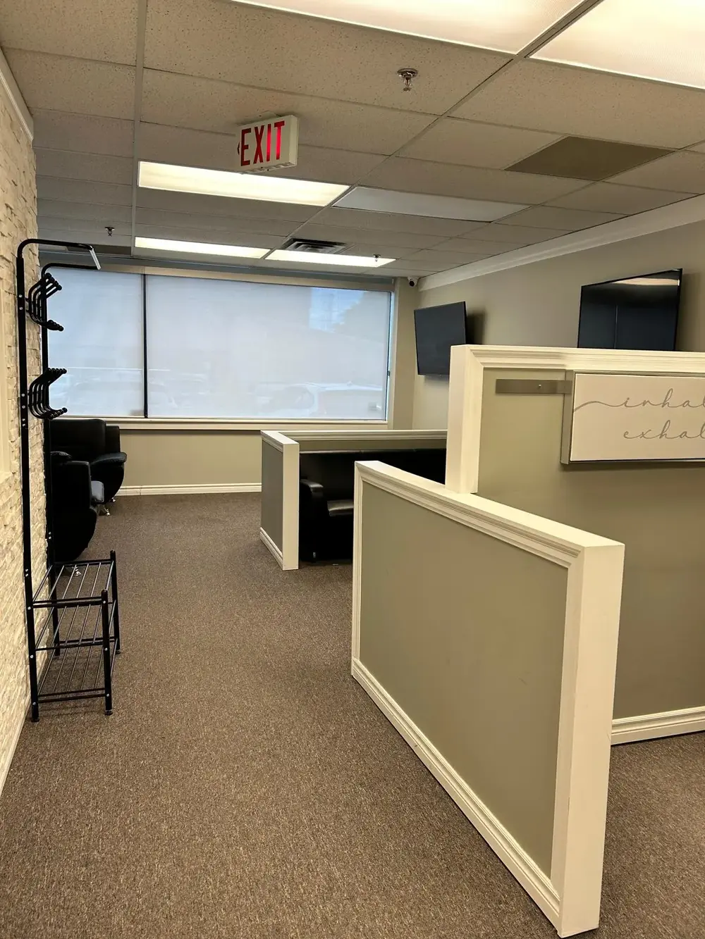 Kitchenette and break room in this small office space for rent Mississauga at 2600 Skymark Ave